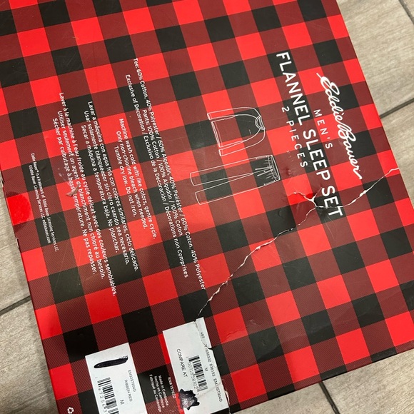 Set / bundle/ lot of 3 NWT men’s winter pajamas - size medium - Picture 7 of 7